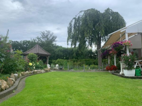 Großes Haus mit Top-Garten mitten in Haselünne